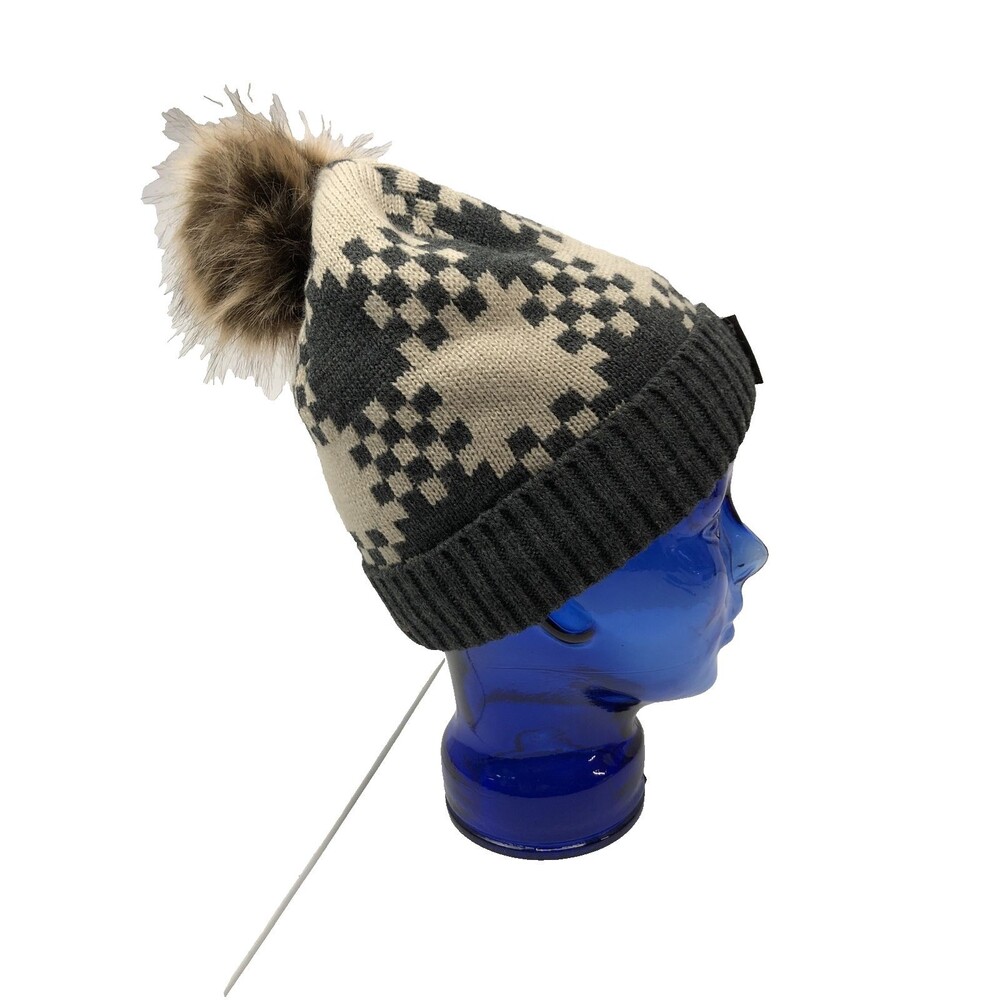 Muk Luks Beanie Very Soft Winter Hat Fleece Lined Faux Fur Pom Pom Warm Womens